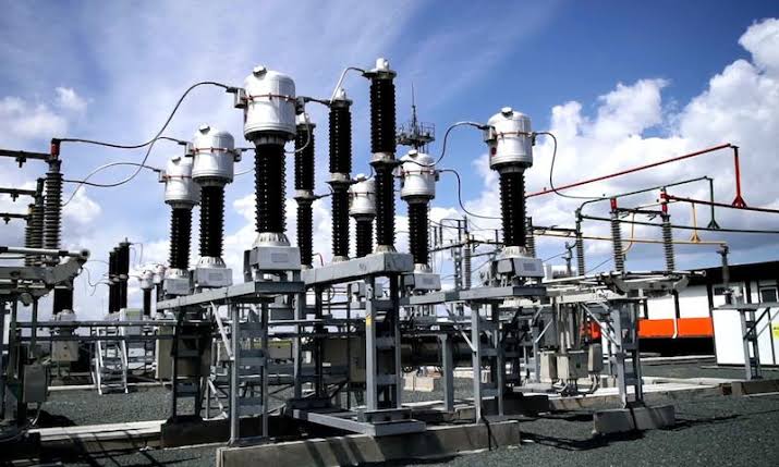 Nigeria Slashes Electricity Subsidies by 80% Amid DisCos' Tariff Increase Demands