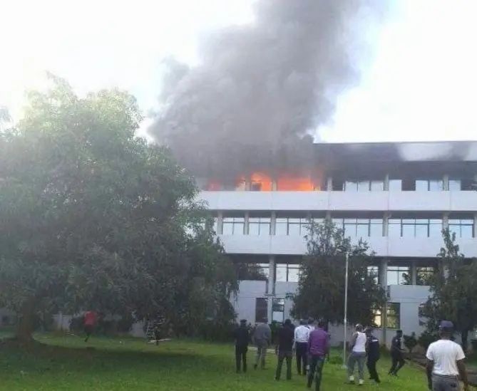 Fire Breaks Out at Supreme Court in Abuja
