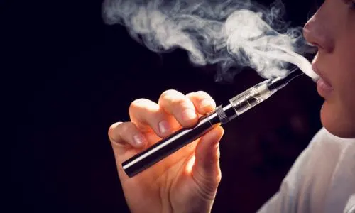 BREAKING:UK Announces Ban on Disposable E-cigarettes