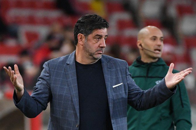 Egypt Sacks Coach Vitoria After AFCON Exit