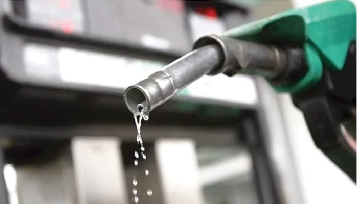 FG’s New Fuel Tax May Push Petrol Price to ₦1,163 — Here’s What It Means
